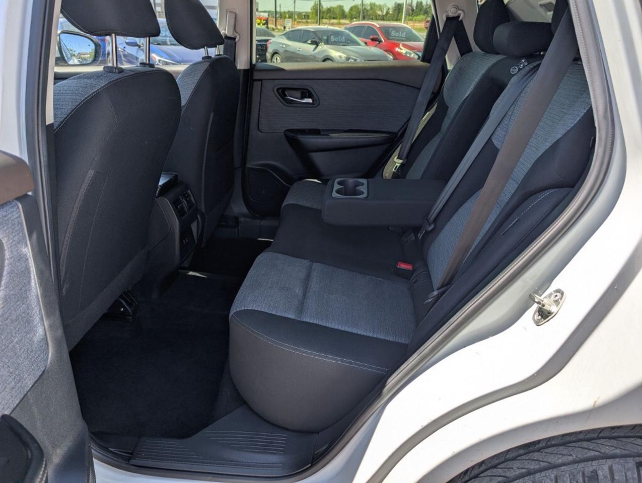 2023 Nissan Rogue SV AWD   PANO ROOF   360 CAMERA   PROPILOT ASSIST Photo