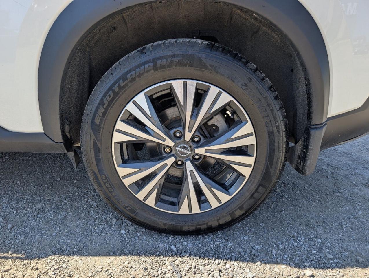 2023 Nissan Rogue SV AWD   PANO ROOF   360 CAMERA   PROPILOT ASSIST Photo