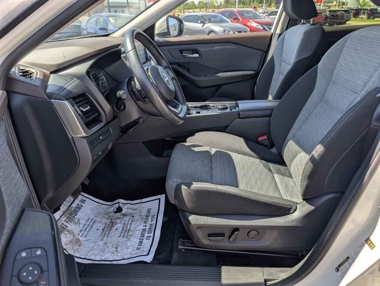 2023 Nissan Rogue SV AWD   PANO ROOF   360 CAMERA   PROPILOT ASSIST Photo