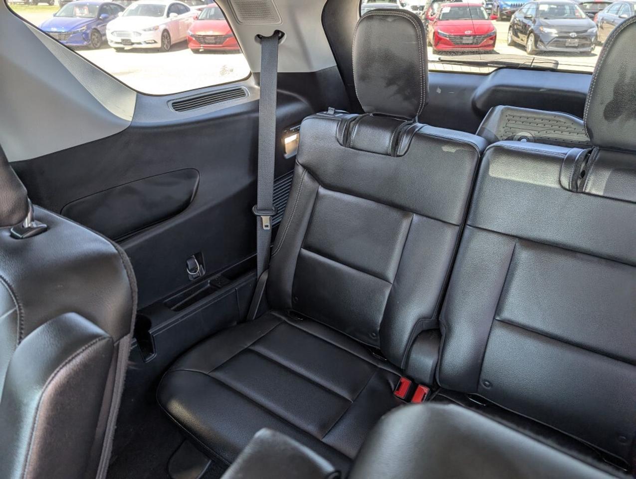 2020 Ford Explorer Limited   NAV   LEATHER   CAMERA   HTD SEATS Photo