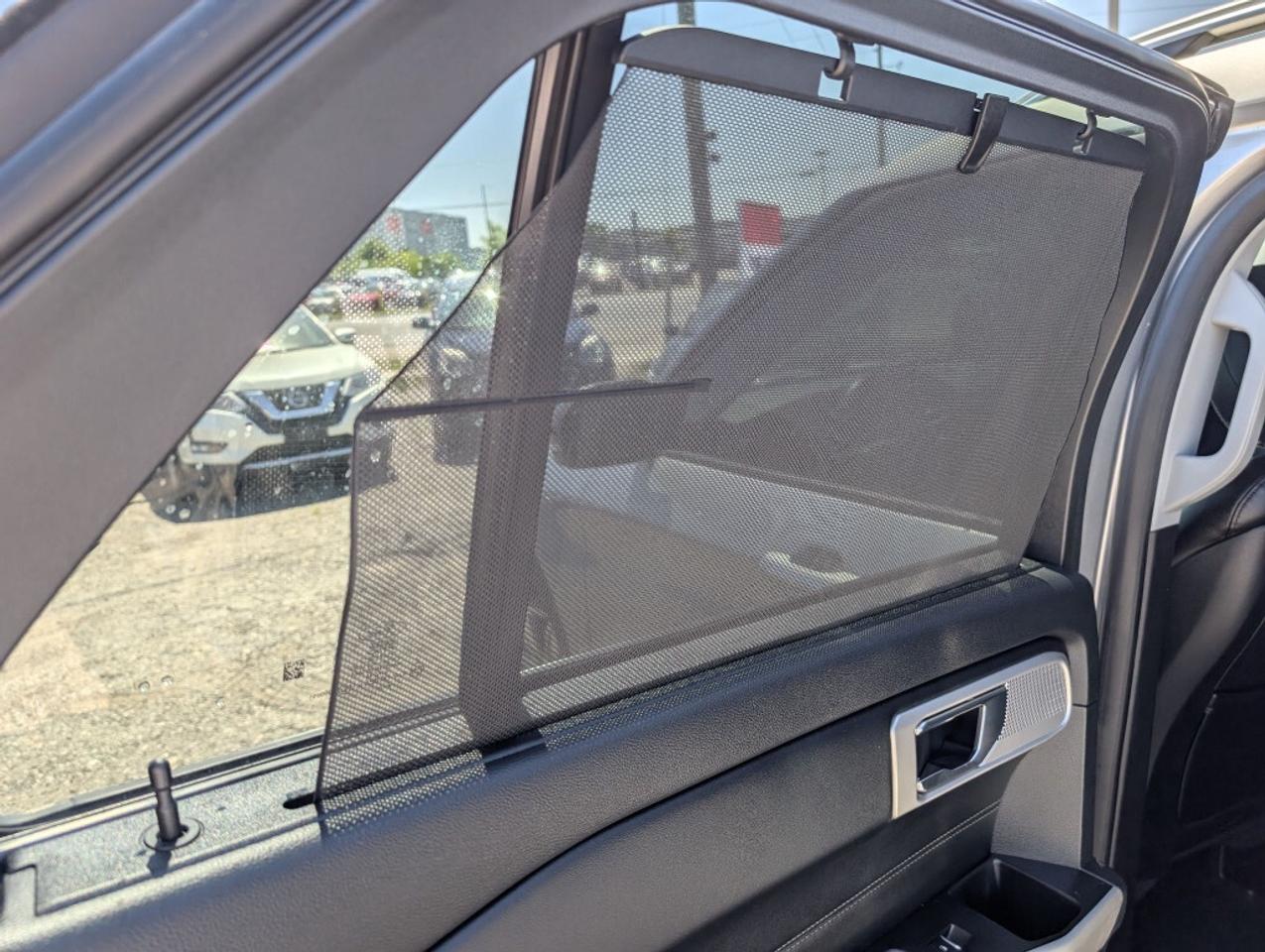 2020 Ford Explorer Limited   NAV   LEATHER   CAMERA   HTD SEATS Photo