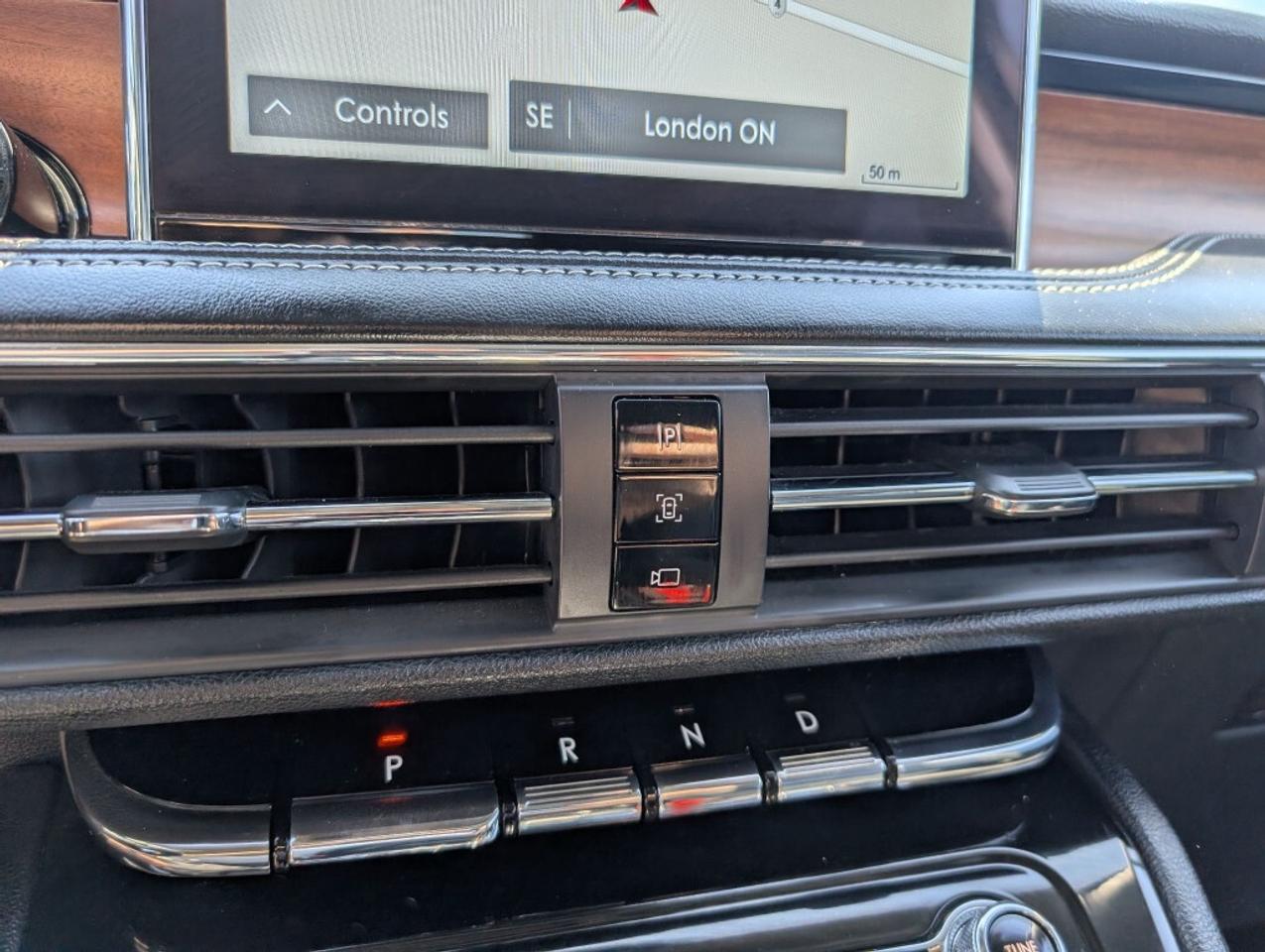 2021 Lincoln Corsair Reserve AWD NAV LEATHER PANOROOF CAMERA Photo