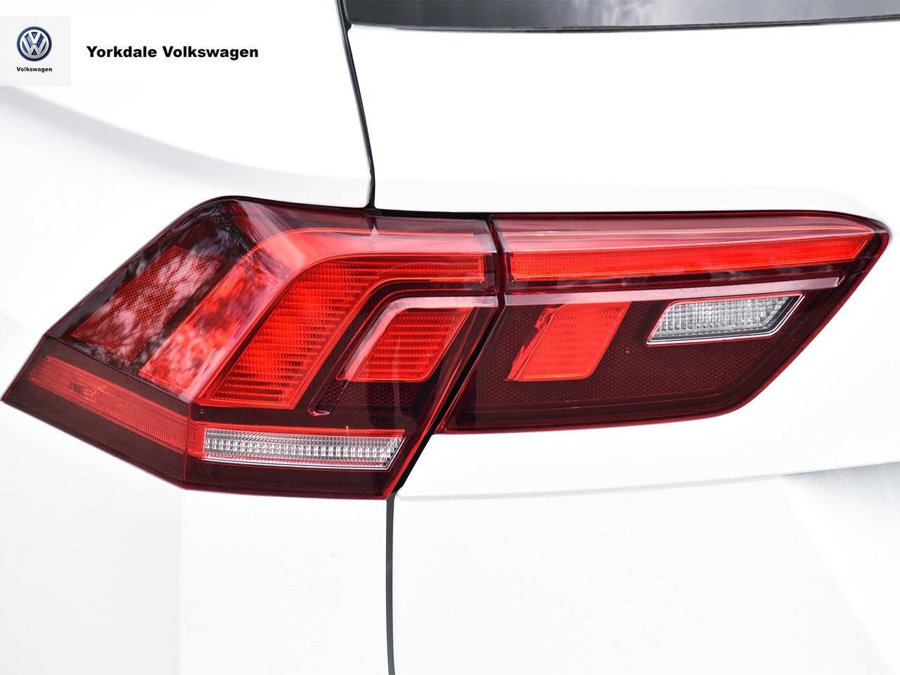 2022 Volkswagen Tiguan 4Motion Photo