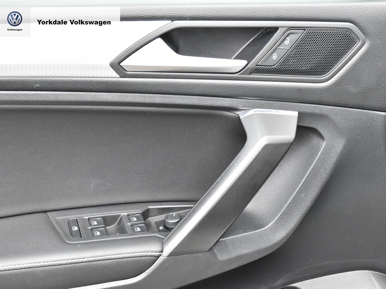 2022 Volkswagen Tiguan 4Motion Photo