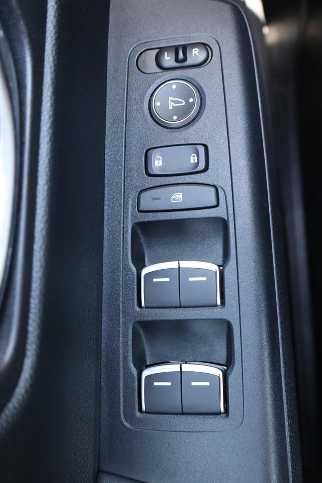 2025 Honda CR-V Hybrid EX-L 4dr All-Wheel Drive Photo