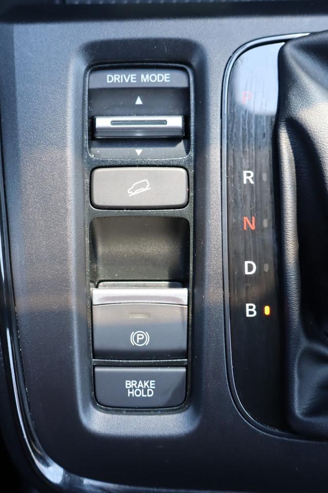 2025 Honda CR-V Hybrid EX-L 4dr All-Wheel Drive Photo