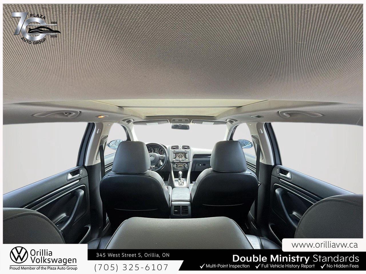 2014 Volkswagen Golf Wagon Comfortline Steering Audio Controls   Leatherette Photo
