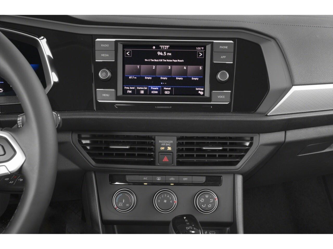 2024 Volkswagen Jetta Comfortline Remote Start   Ambient Lighting / Photo
