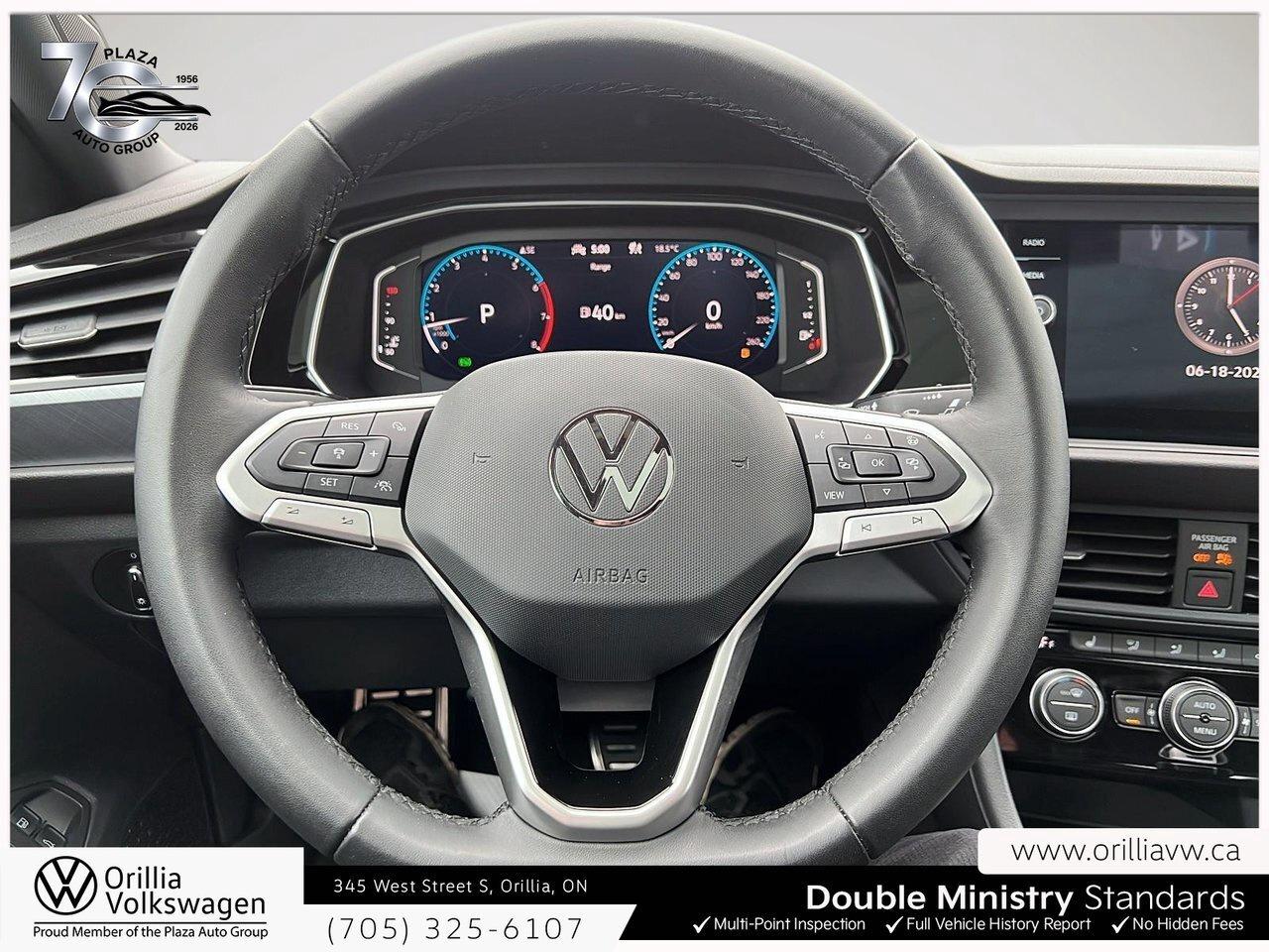 2024 Volkswagen Jetta Comfortline Remote Start   Ambient Lighting / Photo