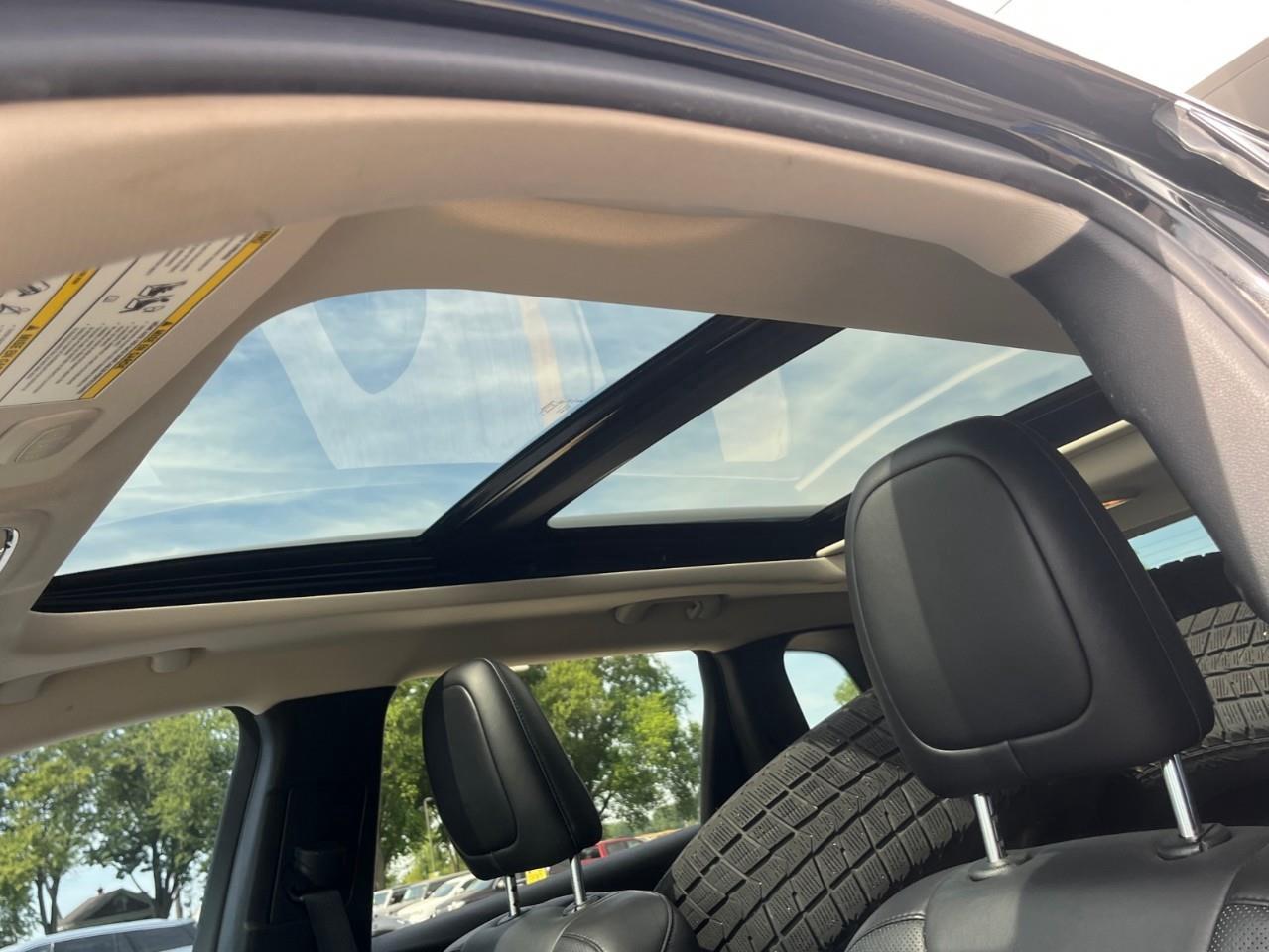 2017 Jeep Cherokee Limited Certified Winter and Summer Tires Photo