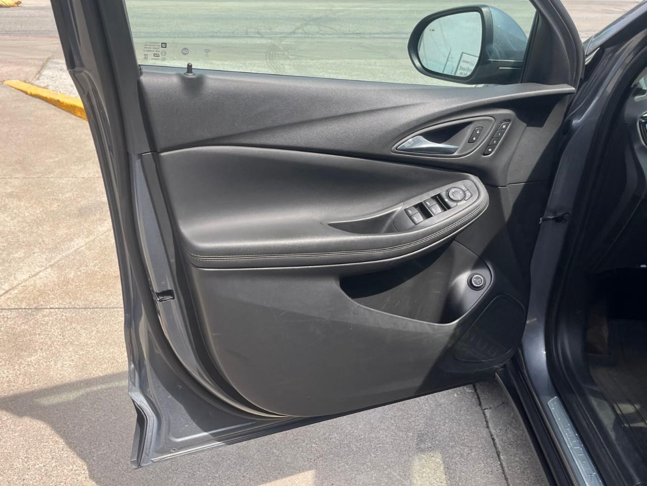2022 Buick Encore GX Essence CPO Rates Apply 3.99%-5.49% Photo