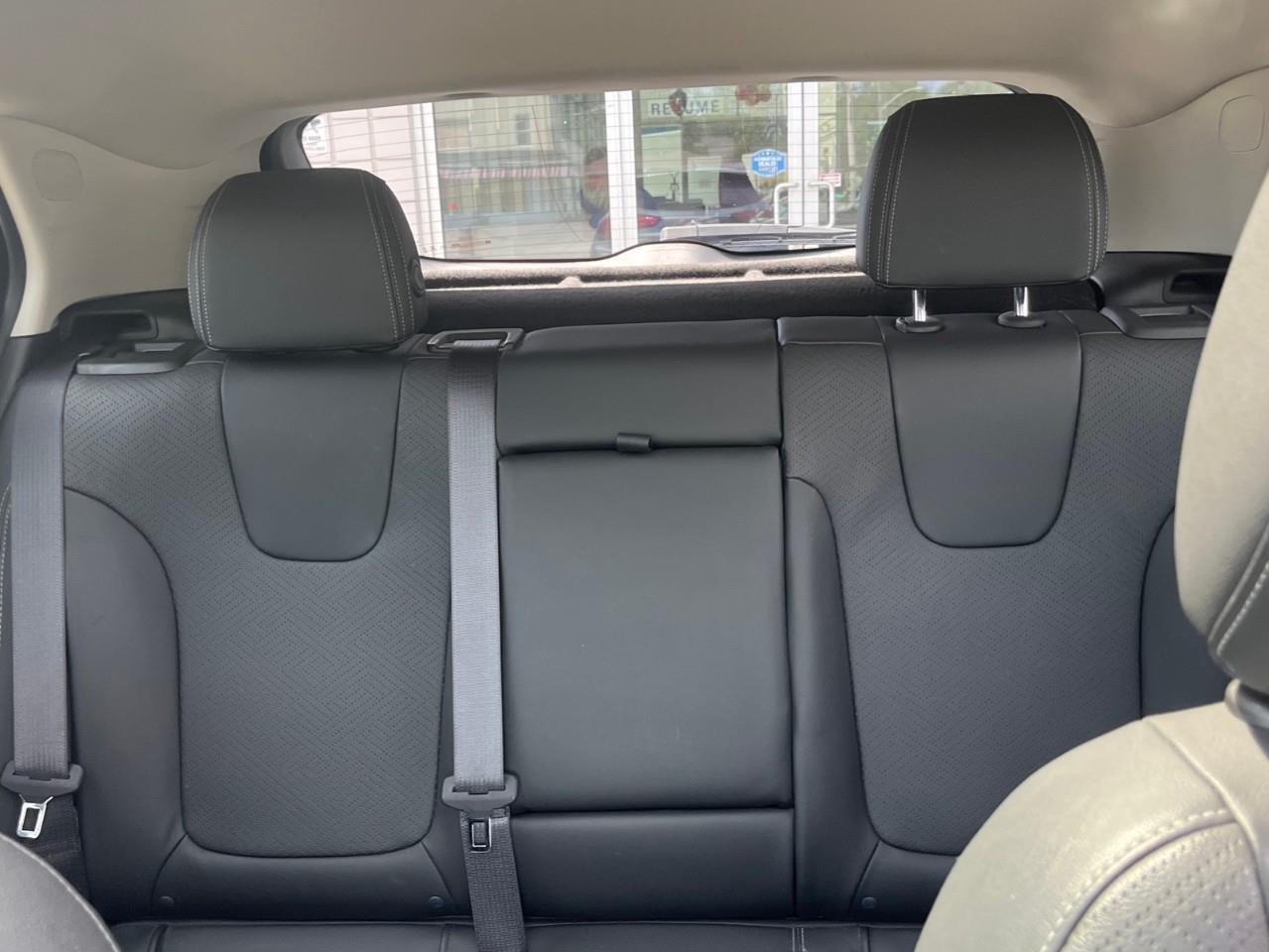 2022 Buick Encore GX Essence CPO Rates Apply 3.99%-5.49% Photo