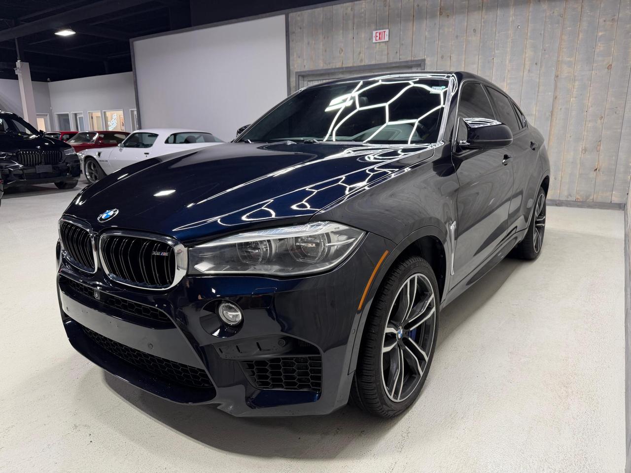 2017 BMW X6 M AWD 575HP HEADS UP SOFT CLOSE HARMON KARDON Photo