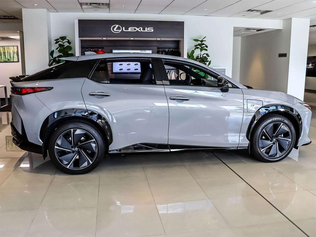 2026 Lexus RZ RZ 450E ELECTRIC AWD NAVI HEATED STEERING Photo2