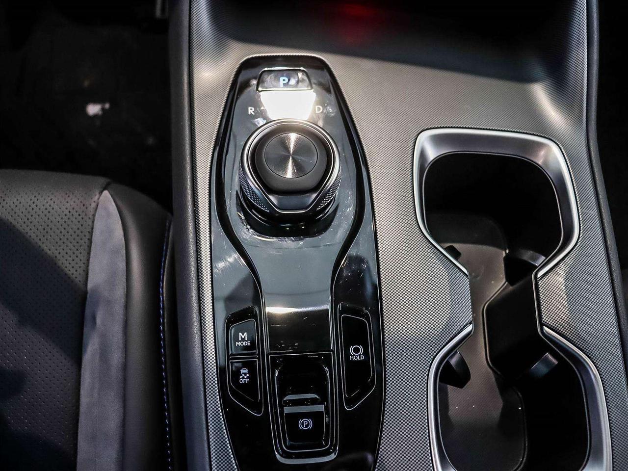 2026 Lexus RZ RZ 450E ELECTRIC AWD NAVI HEATED STEERING Photo