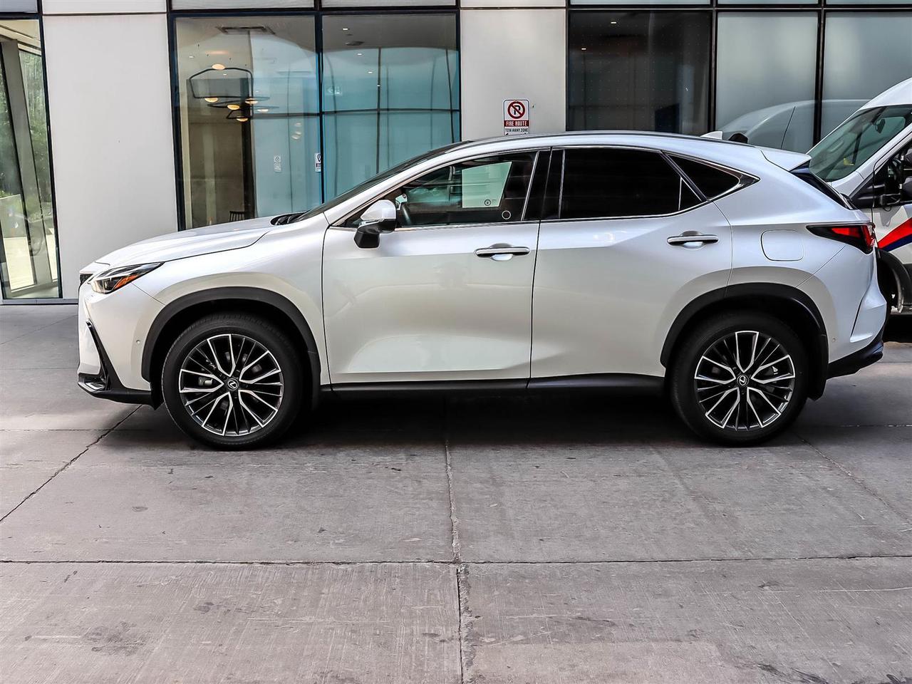 2025 Lexus NX 350h Executive Pkg Nav Pano Roof HUD Mark Levinson Photo