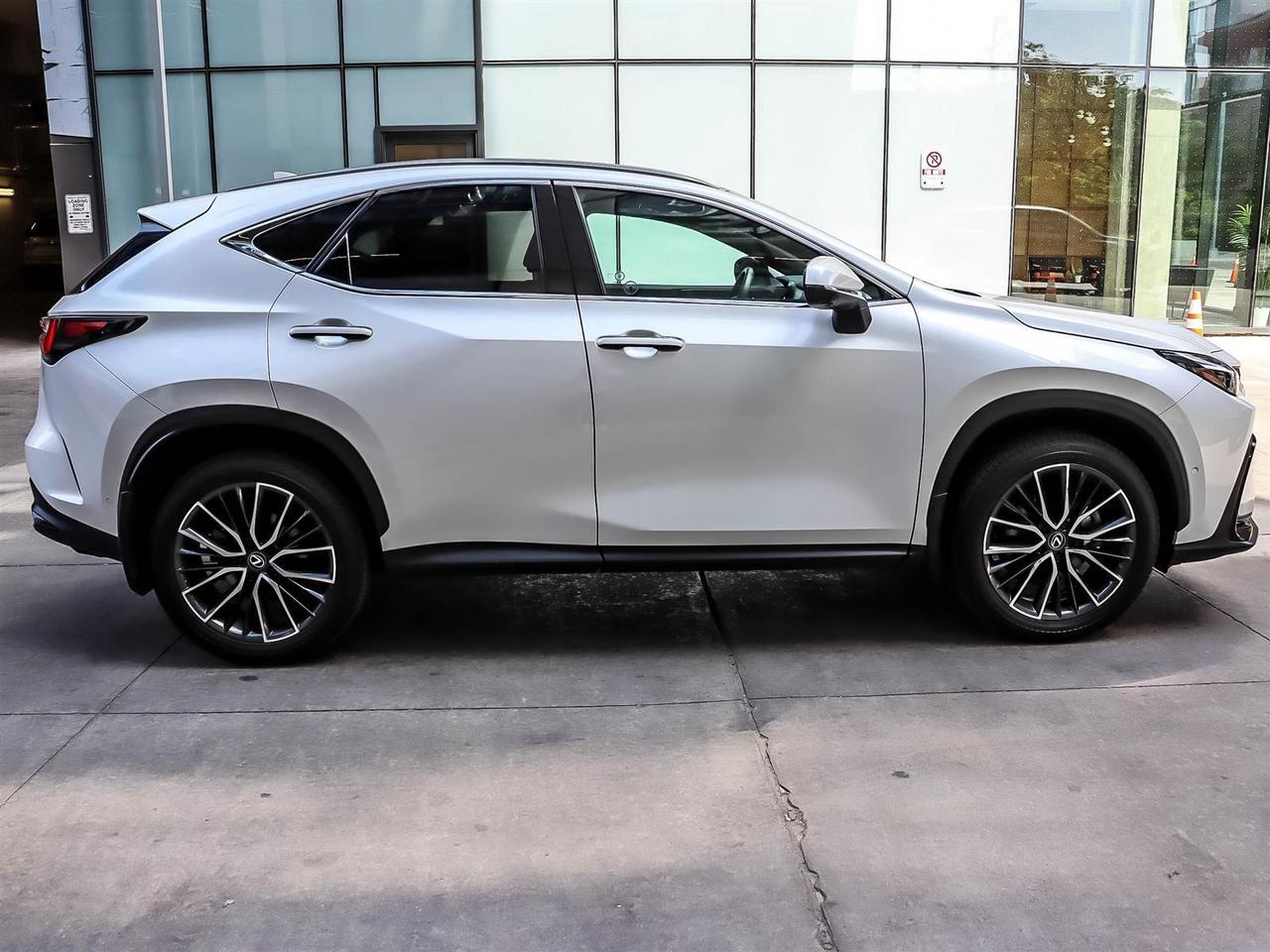 2025 Lexus NX 350h Executive Pkg Nav Pano Roof HUD Mark Levinson Photo2