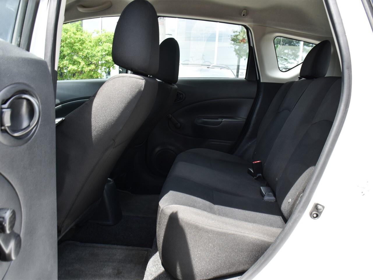 2018 Nissan Versa Note S, FUEL SAVER, LOW KMS, WINTERS INCLUDED Photo