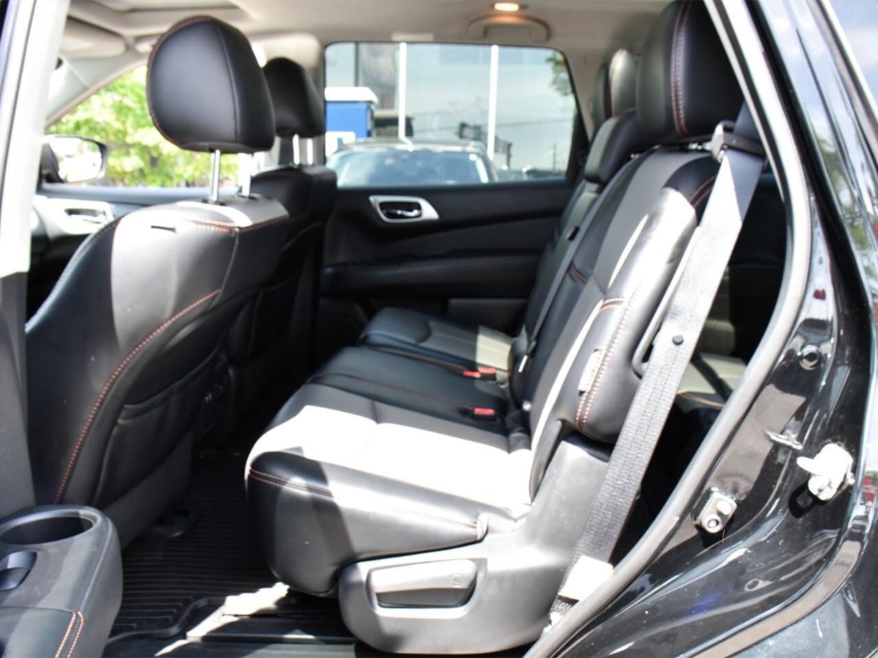 2020 Nissan Pathfinder ROCK CREEK SL PREMIUM, BOSE AUDIO,  LEATHER INT. Photo