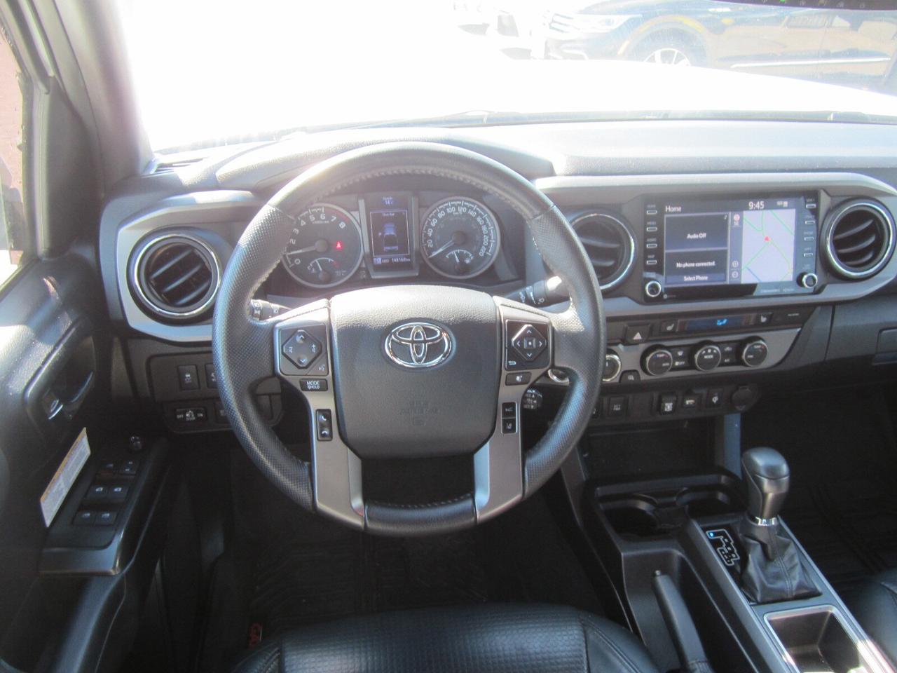 2020 Toyota Tacoma TRD OFF ROAD LEATHER ONE OWNER NO ACCIDENTS Photo