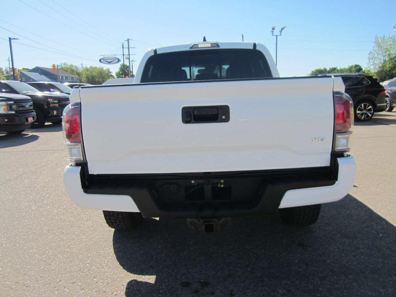 2020 Toyota Tacoma TRD O/R PREMIUM NO ACCIDENTS! 1 PRICE ONLY NO FEES Photo