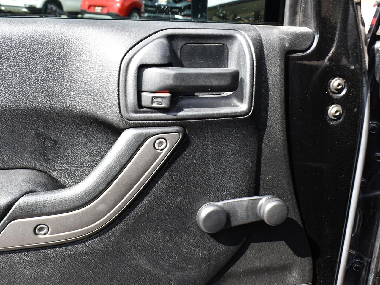 2016 Jeep Wrangler Sport 4WD Back Up Camera Photo