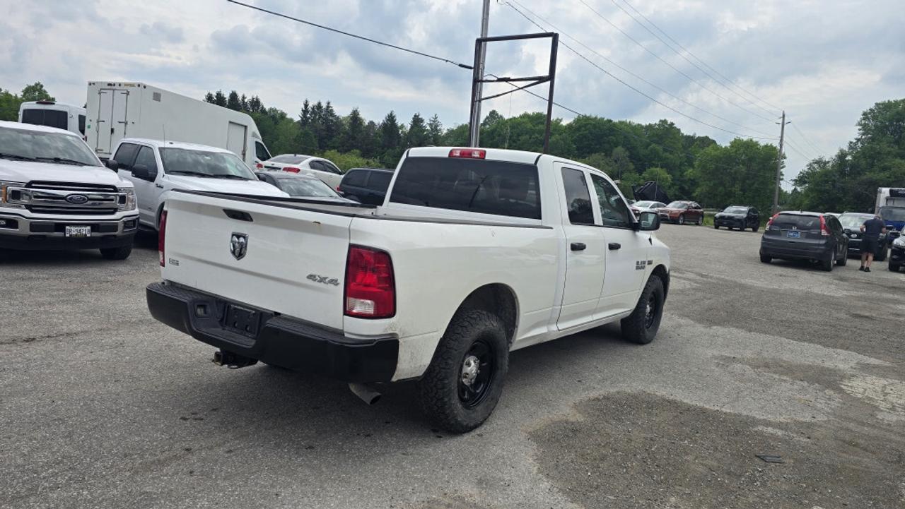 2016 RAM 1500 ST 4x4 - Quad Cab - 5.7L V8 Hemi Photo