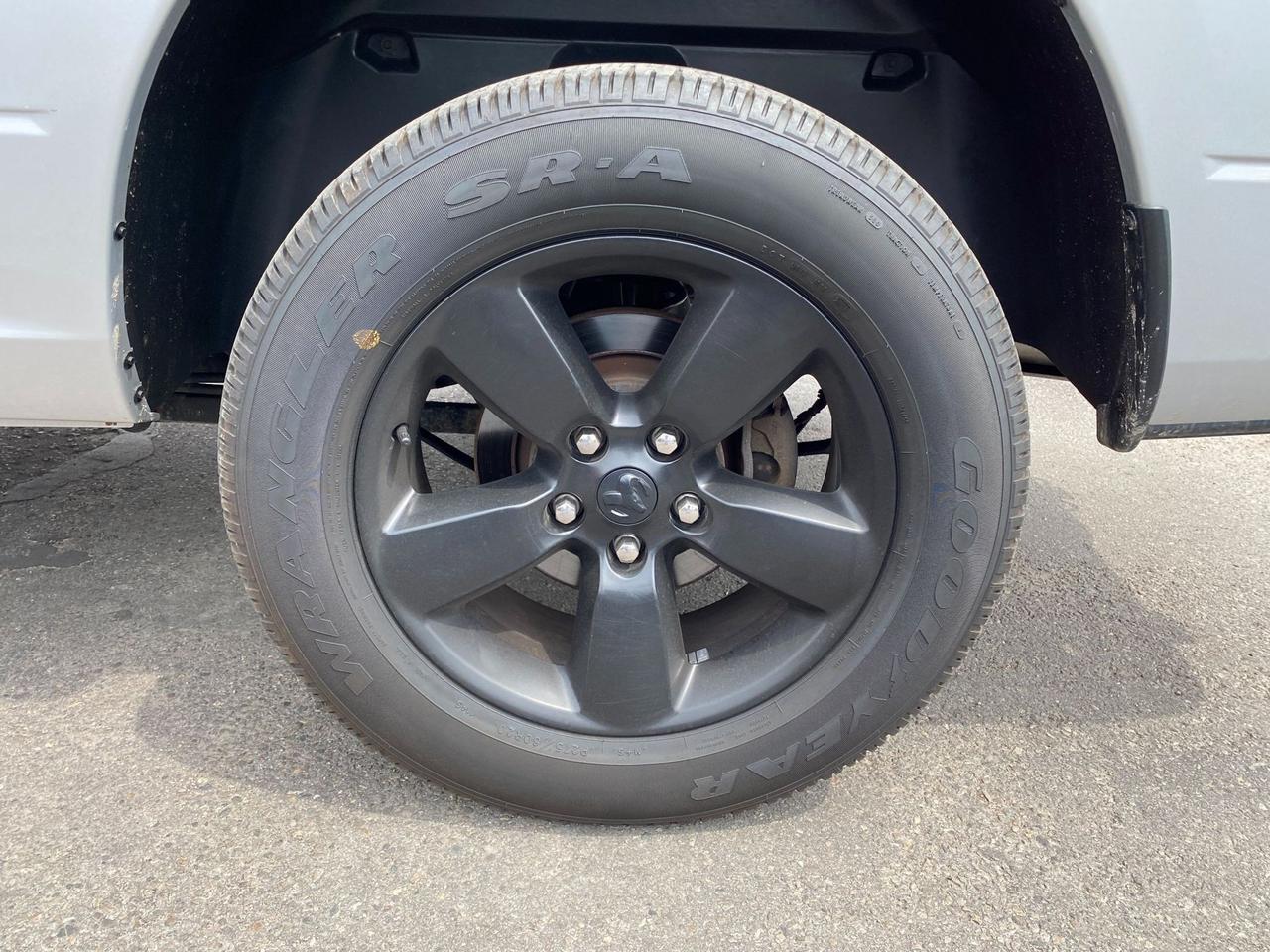 2019 RAM 1500 Classic Express 4x4 Quad Cab 6'4  Bx LOADED WE FINANCE ALL Photo