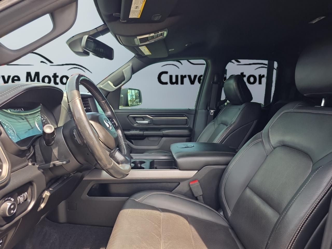 2019 RAM 1500 Sport 4x4 Quad Cab 6'4 Box * NO ACCIDENTS / LEATHE Photo