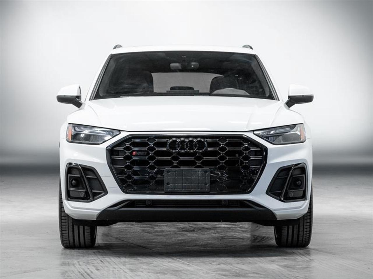 2022 Audi SQ5 3.0T Progressiv 4dr All-Wheel Drive quattro Sportback Photo2
