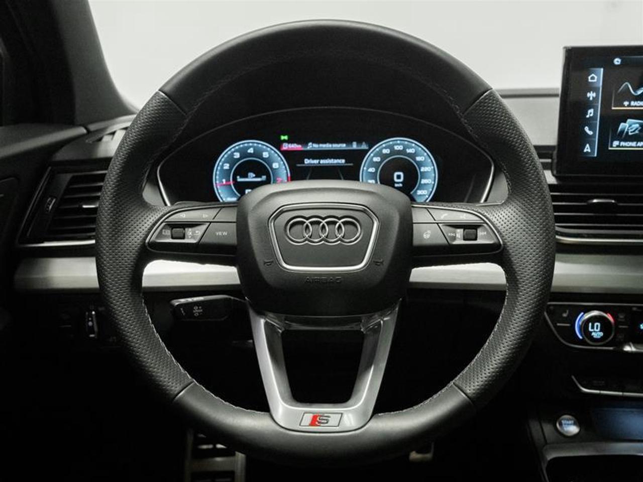 2023 Audi Q5 45 Progressiv 4dr All-Wheel Drive quattro Sportback Photo