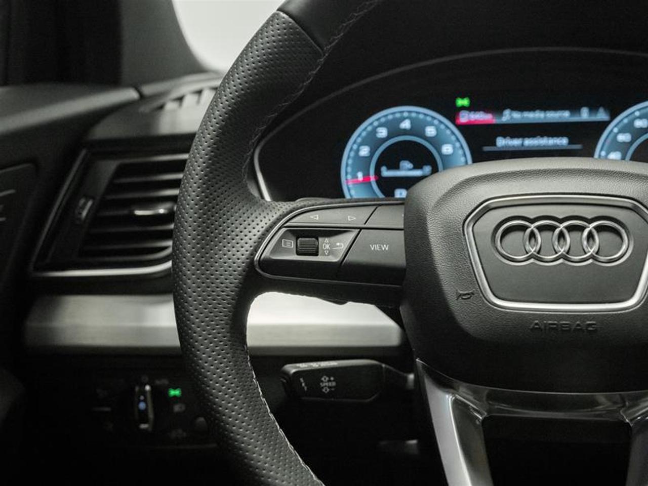 2023 Audi Q5 45 Progressiv 4dr All-Wheel Drive quattro Sportback Photo