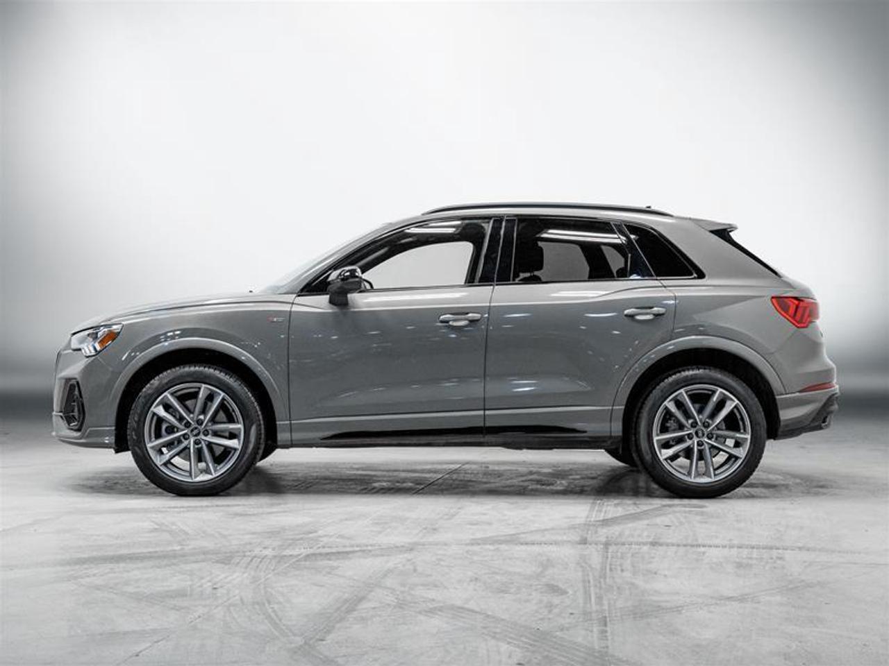 2024 Audi Q3 45 Komfort 4dr All-Wheel Drive quattro Sport Utility Photo3