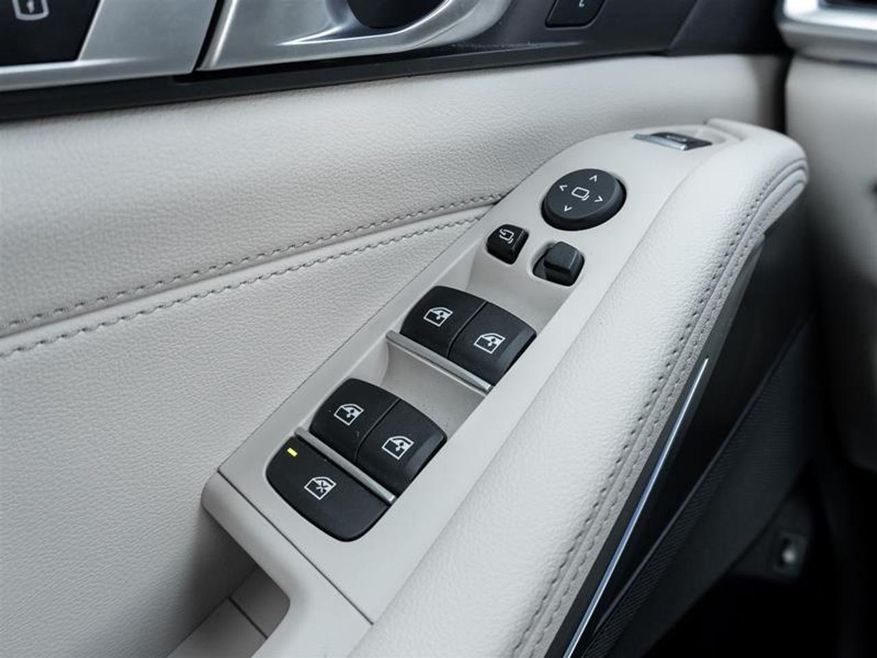 2022 BMW X5 PHEV xDrive45e 4dr All-Wheel Drive Sports Activity Vehicle Photo