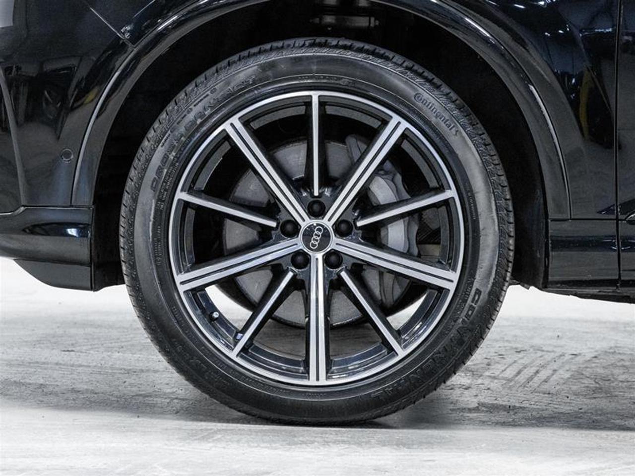 2023 Audi Q7 55 Progressiv 4dr All-Wheel Drive quattro Sport Utility Photo4