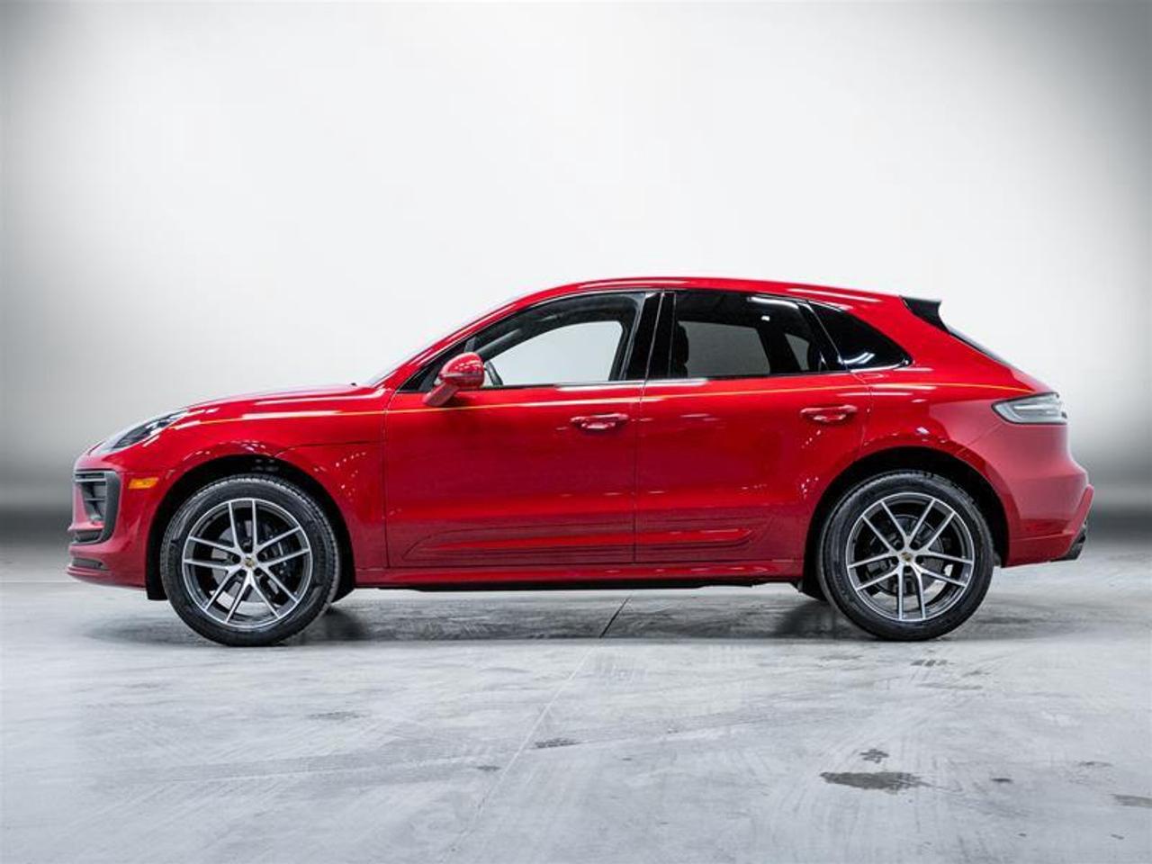 2025 Porsche Macan Base 4dr All-Wheel Drive Photo3