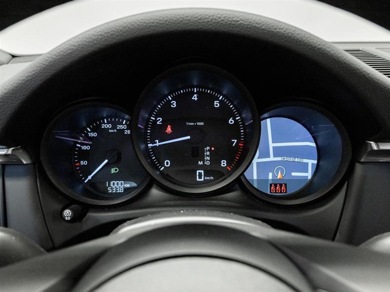 2025 Porsche Macan Base 4dr All-Wheel Drive Photo
