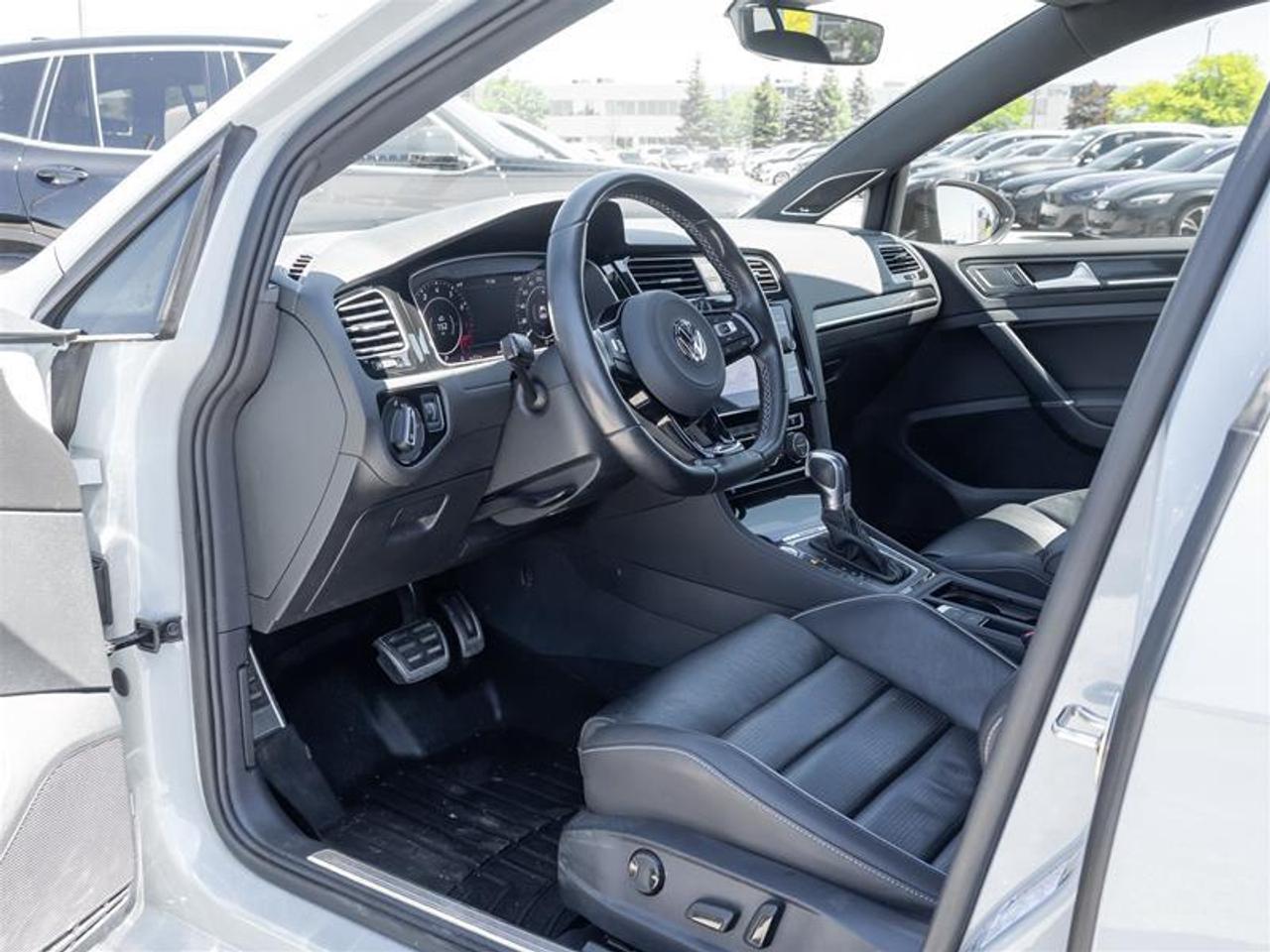 2019 Volkswagen Golf R 2.0 TSI (DSG) 4dr All-Wheel Drive 4MOTION Hatchback Photo