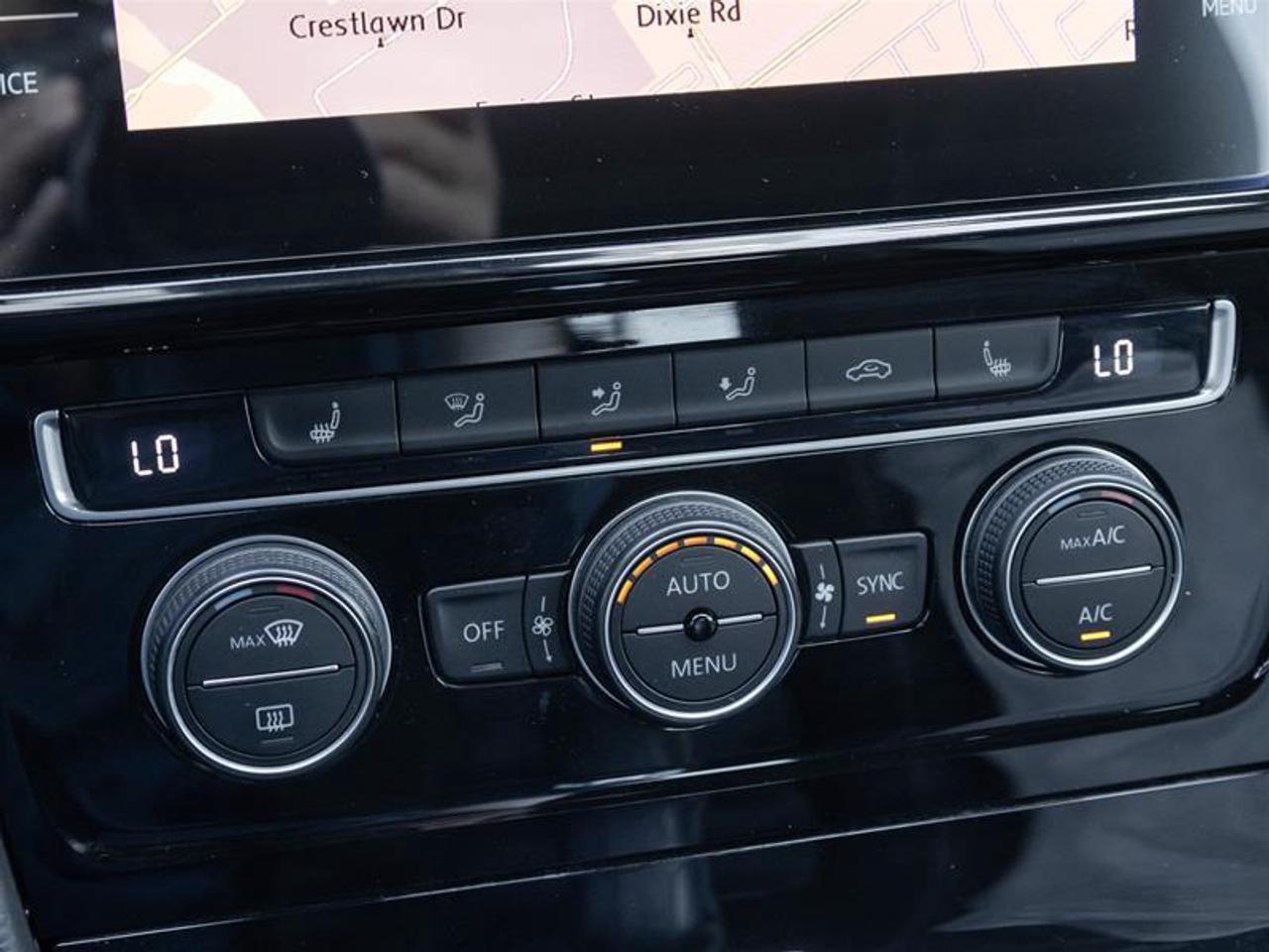 2019 Volkswagen Golf R 2.0 TSI (DSG) 4dr All-Wheel Drive 4MOTION Hatchback Photo