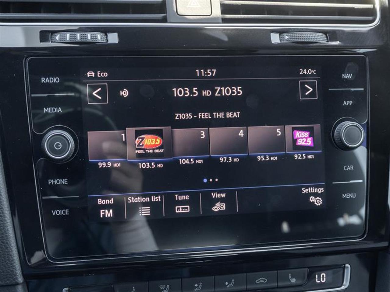 2019 Volkswagen Golf R 2.0 TSI (DSG) 4dr All-Wheel Drive 4MOTION Hatchback Photo