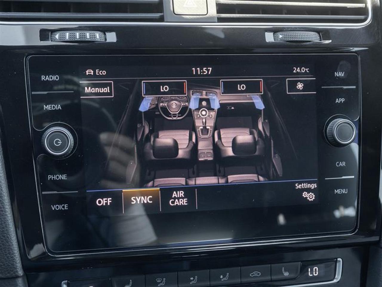 2019 Volkswagen Golf R 2.0 TSI (DSG) 4dr All-Wheel Drive 4MOTION Hatchback Photo