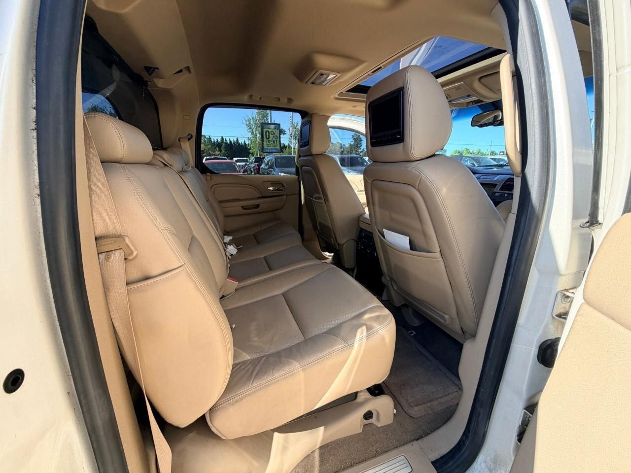 2010 Cadillac Escalade EXT AWD 4dr Photo