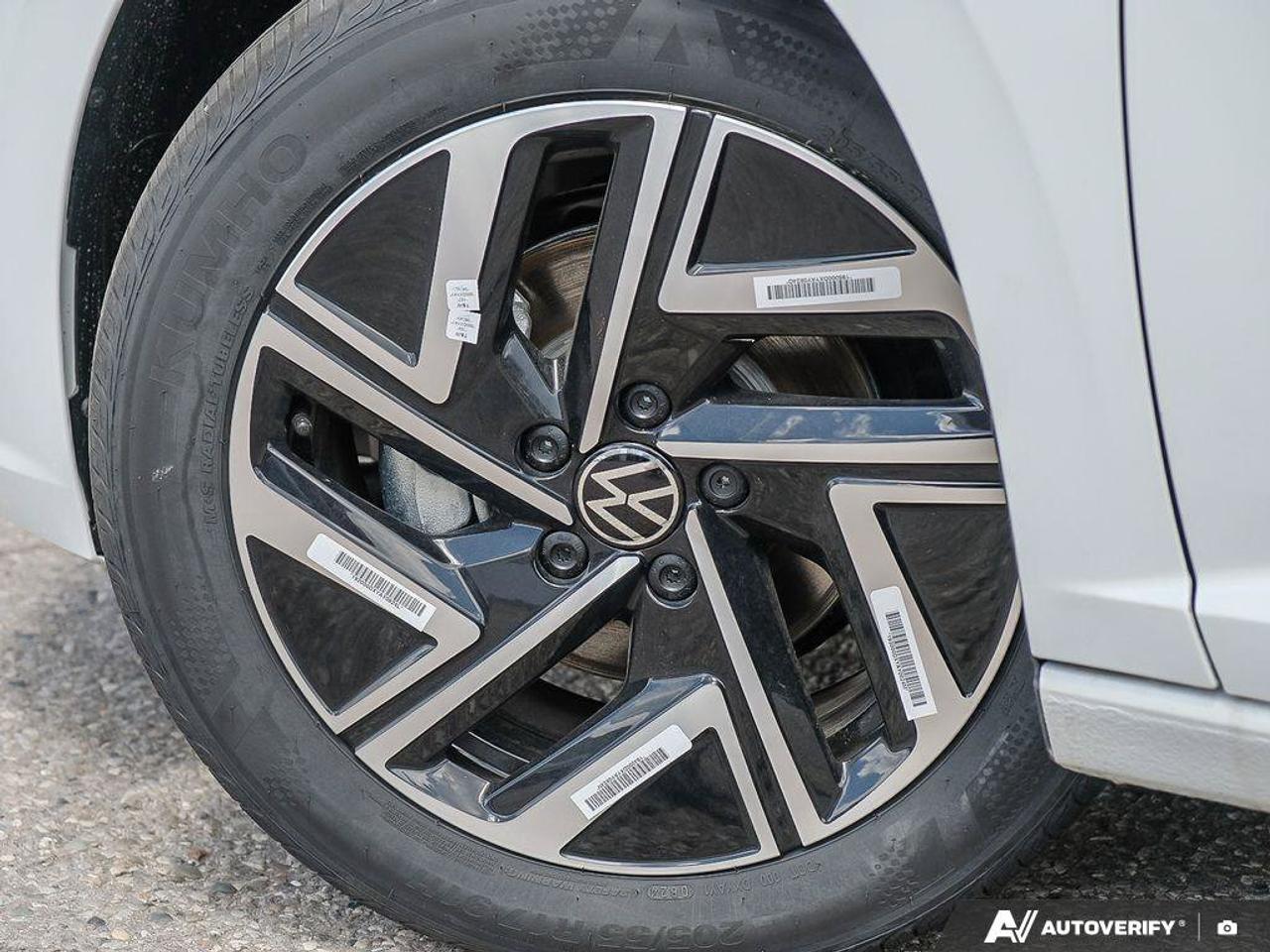 2024 Volkswagen Jetta Highline auto Photo