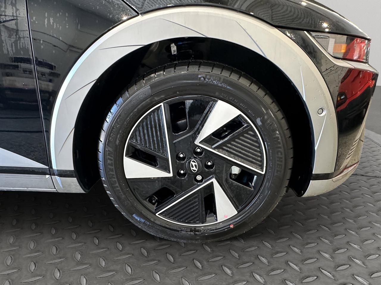 2026 Hyundai IONIQ 5 Preferred Photo