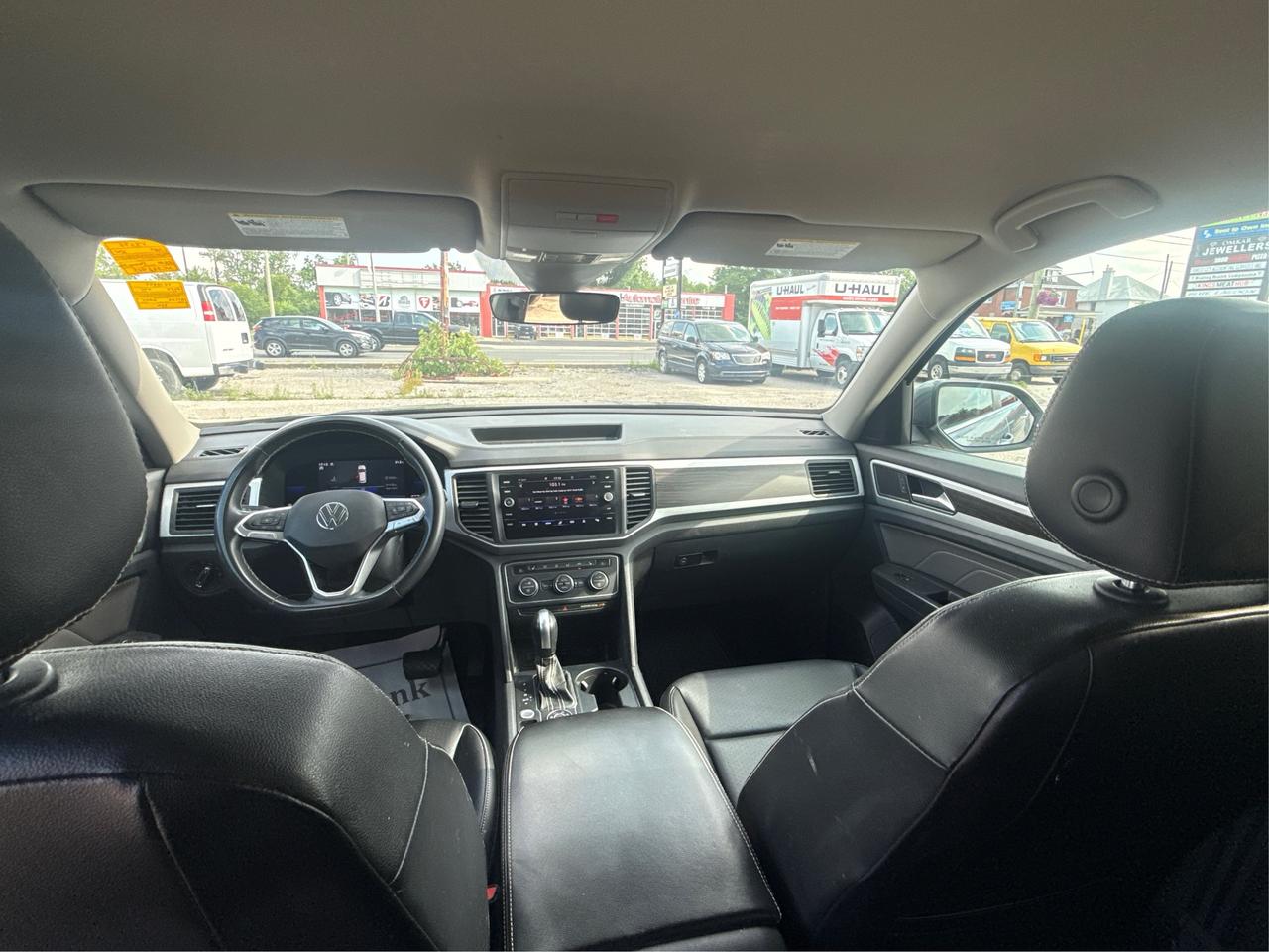 2022 Volkswagen Atlas 7 PASS LEATHER HEATED SEATS WE FINANCE ALL CREDIT Photo