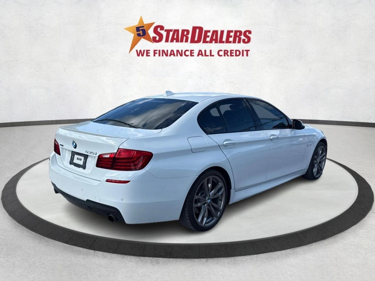 2016 BMW 5 Series NAV LEATHER SUNROOF WE FINANCE ALL CREDIT Photo