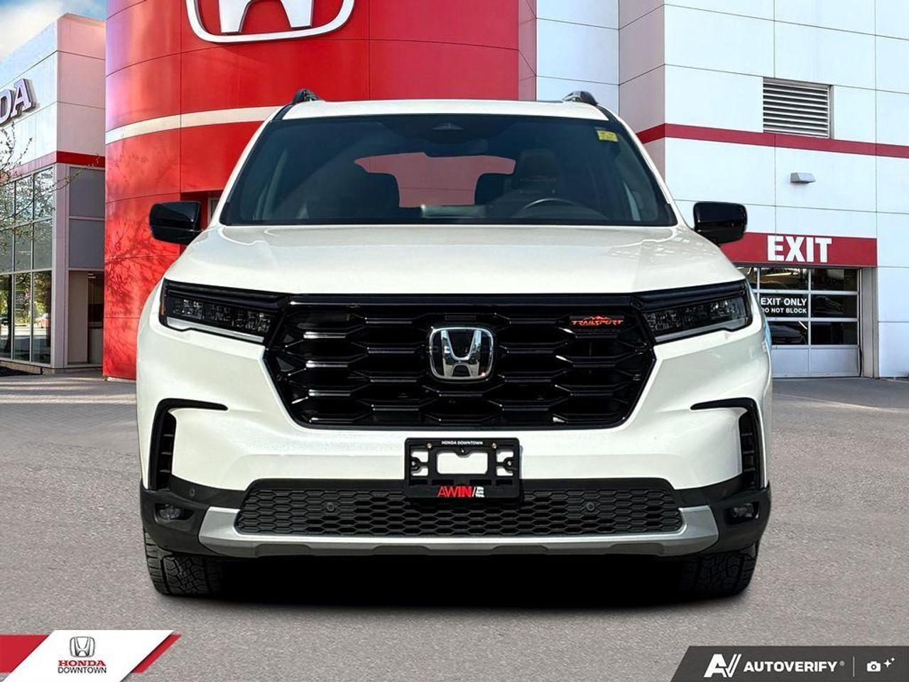 2025 Honda Pilot TrailSport 4dr All-Wheel Drive Photo