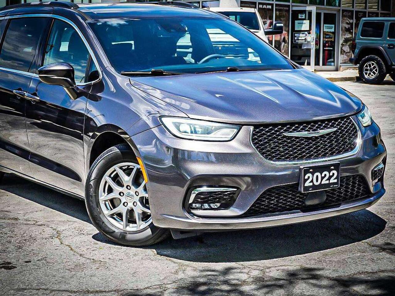 2022 Chrysler Pacifica  Photo