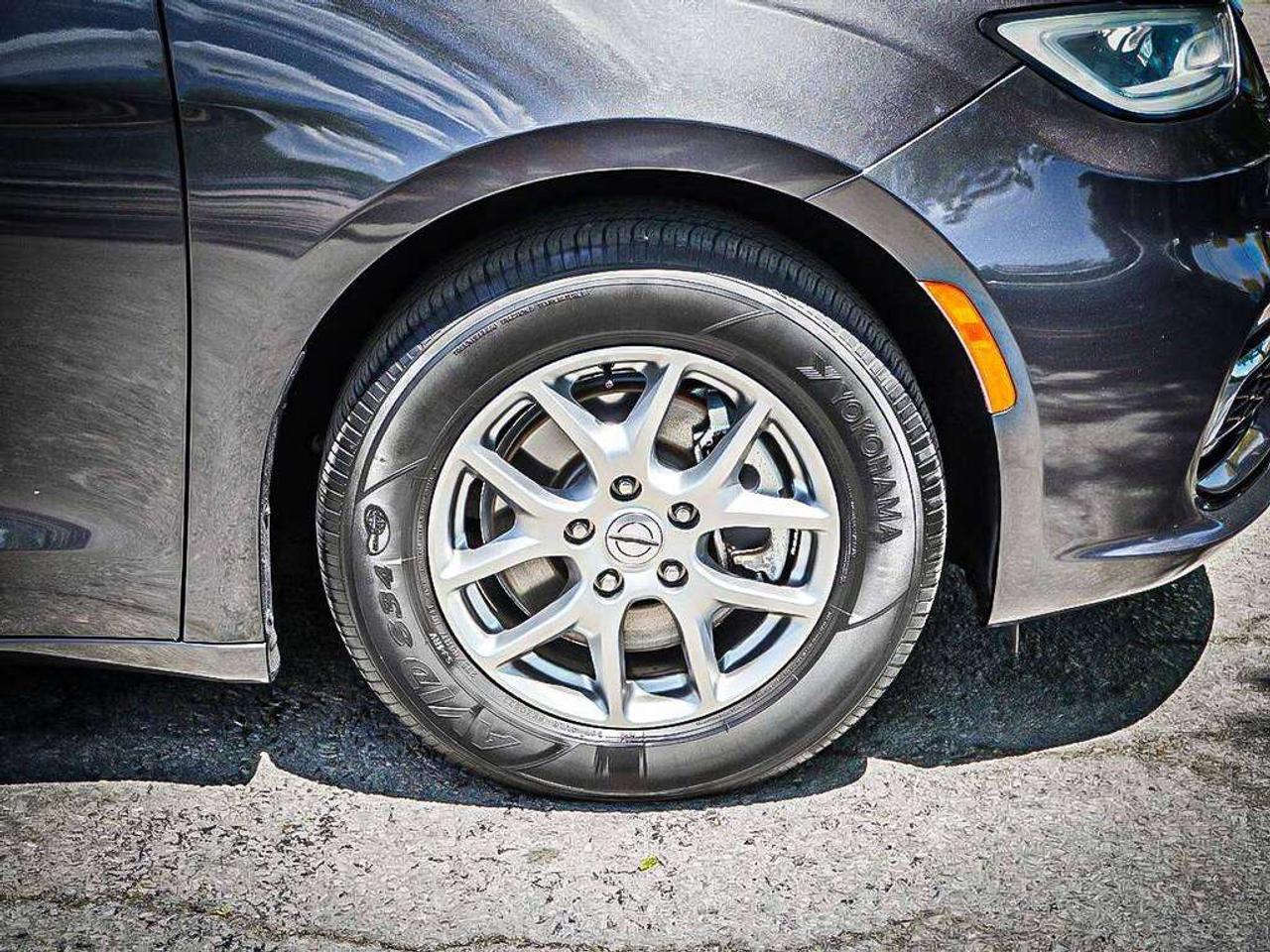 2022 Chrysler Pacifica  Photo