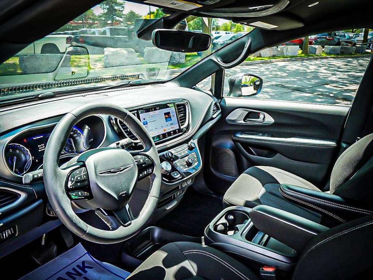 2022 Chrysler Pacifica  Photo